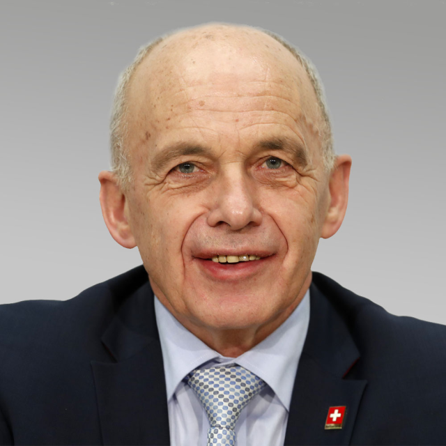 Ueli Maurer